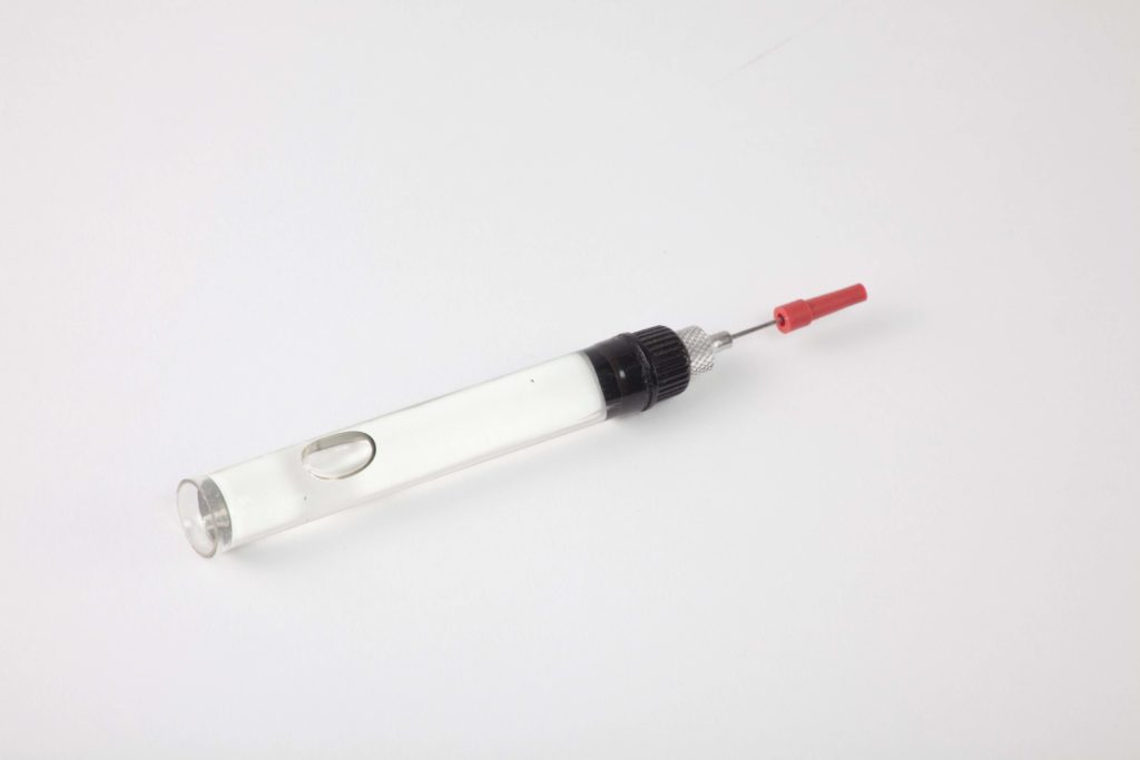Oil pen