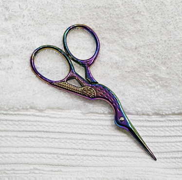 Holographic / Purple Embroidery Scissors